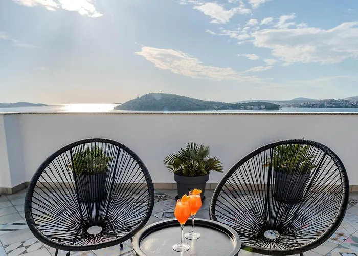 בית נופש Carre Violet Ražanj